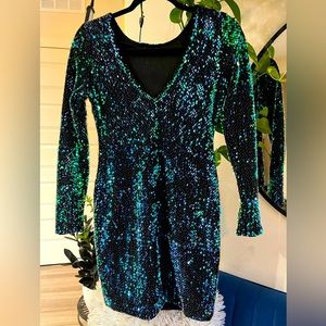 Motel Rocks blue/green sequence dress. Size S.